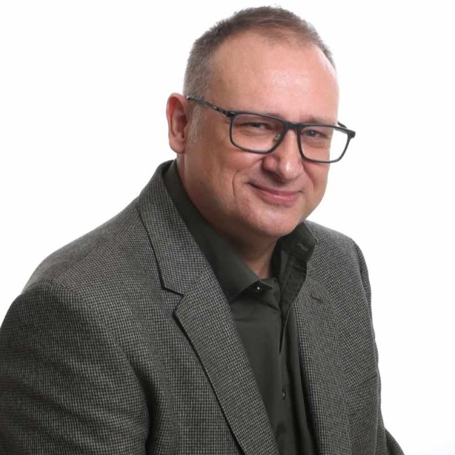 Dr Chris Dickinson