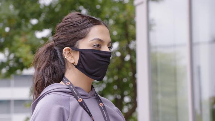 Student wearing a facemask